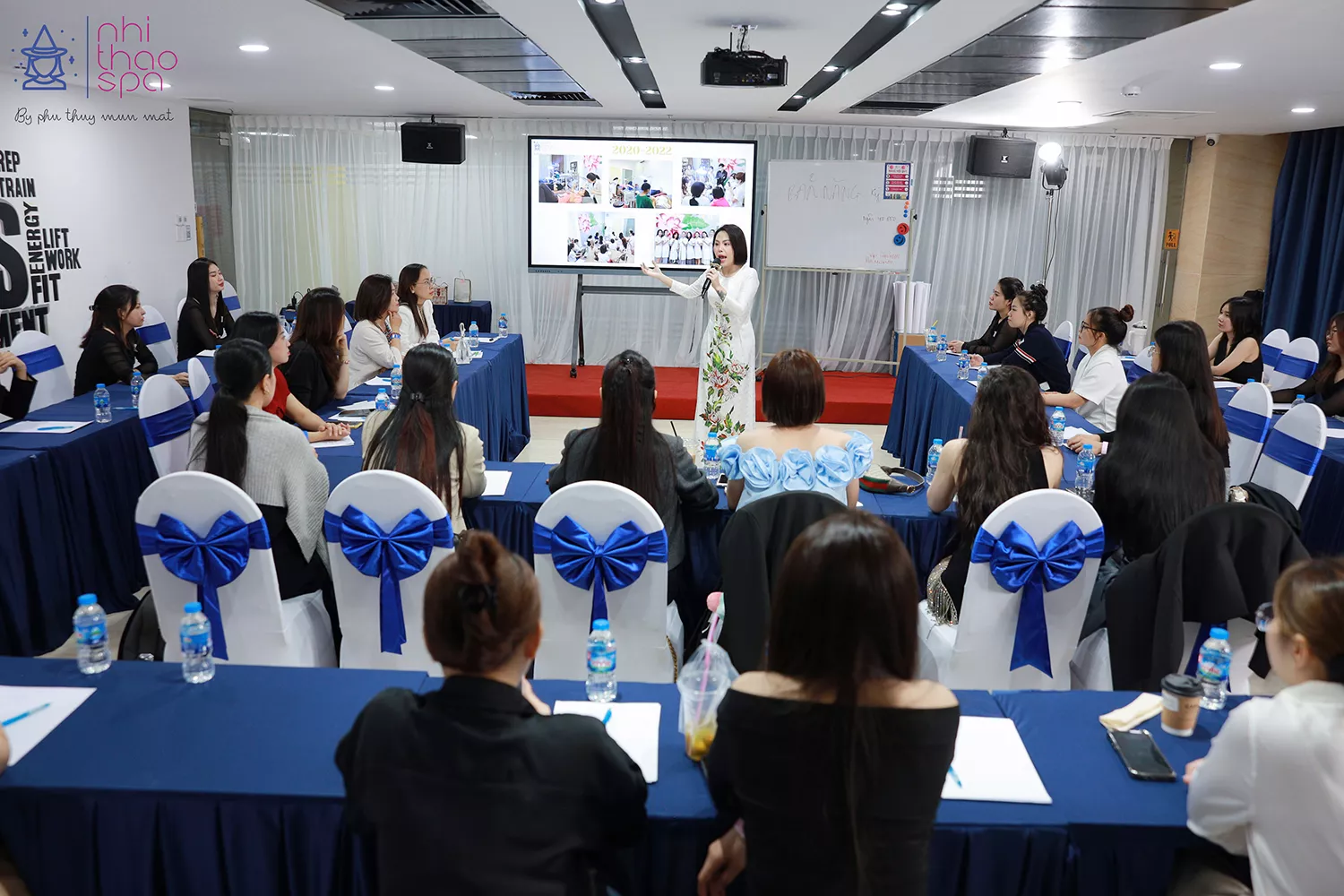 Hình ảnh thực tế tại Phù Thủy Mụn Mặt